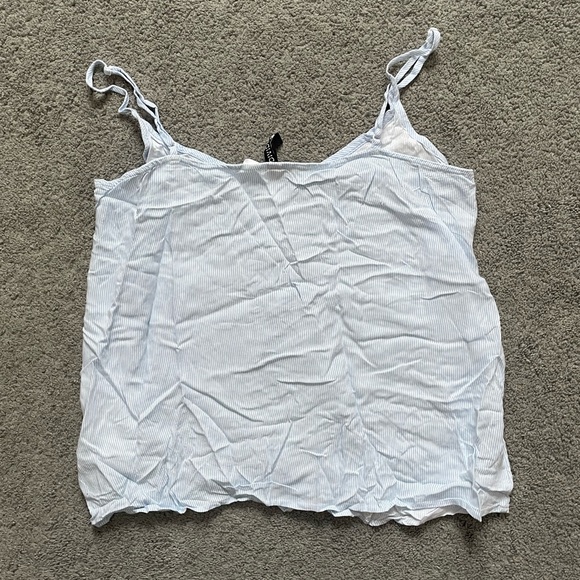 Divided Light Blue Camisole with stripy Design - Picture 2 of 3